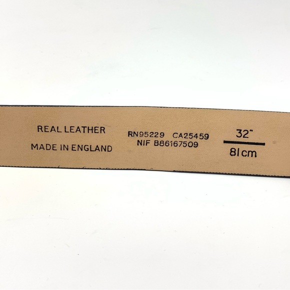 Ted Baker Leather Belt Size 32” Blue with Gold Hardware - Picture 9 of 9